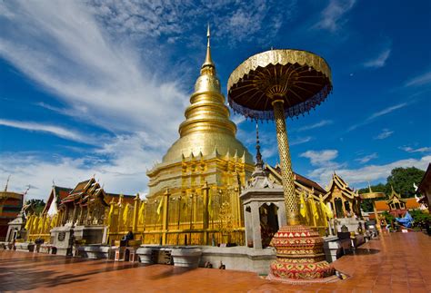 10 Most Charming Small Towns in Thailand (+Map).